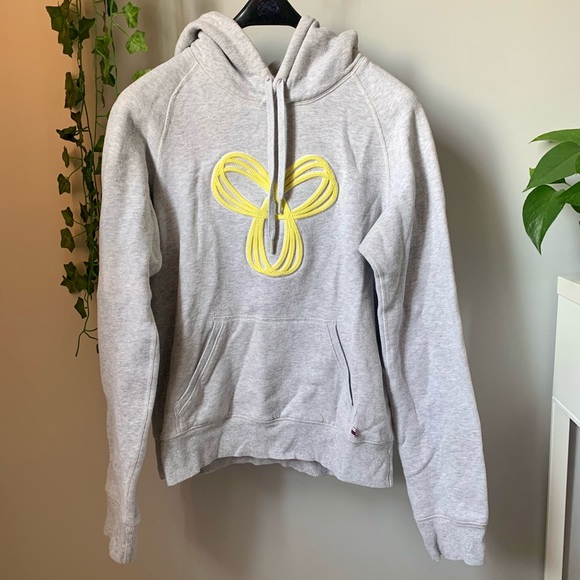 TNA | Tops | Tna Aritzia Light Grey Baltic Hoodie With Yellow Logo |  Poshmark